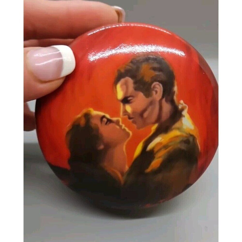 Vintage GONE WITH THE WIND "The Burning Of Atlanta" Ceramic Music Box #6517A
